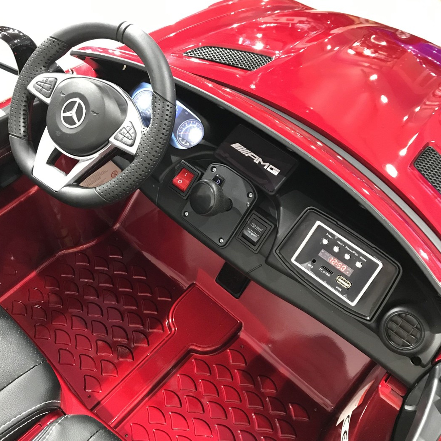 Электромобиль Mercedes-Benz GT R (красный, 4WD, 12V) - HL289-RED