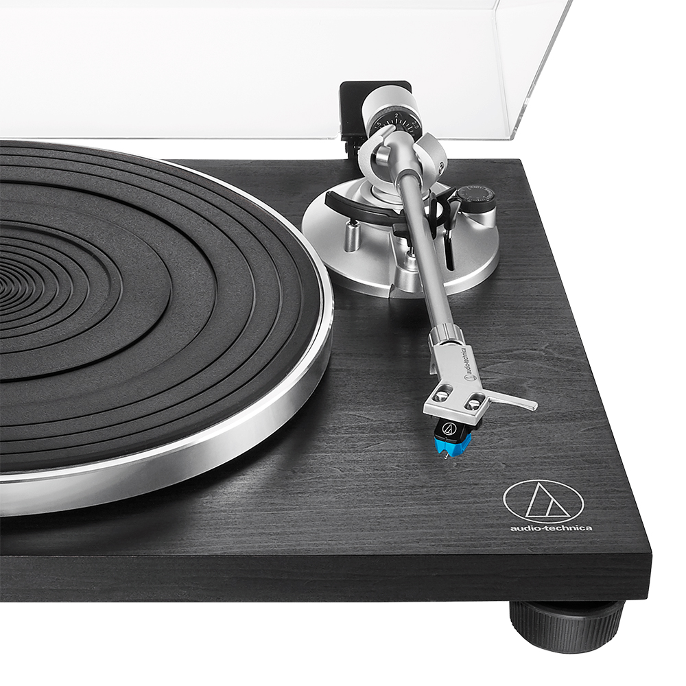 AUDIO-TECHNICA AT-LPW30BK Виниловый проигрыватель