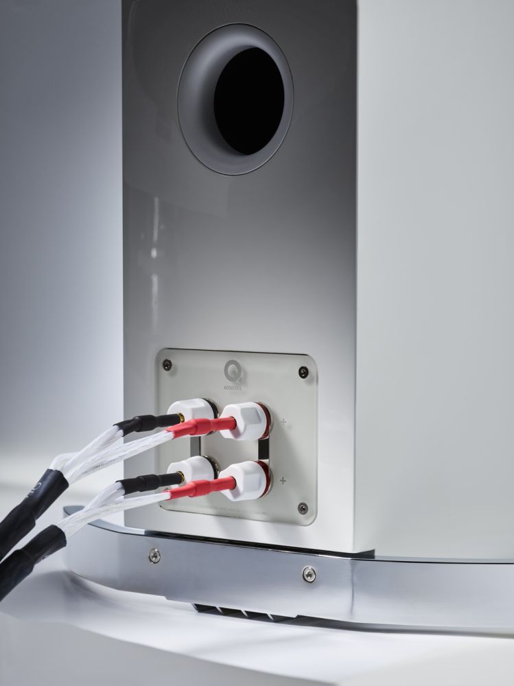 Q Acoustics Concept 50 (QA2952) Gloss Silver напольная 2-полосная АС  серый пара