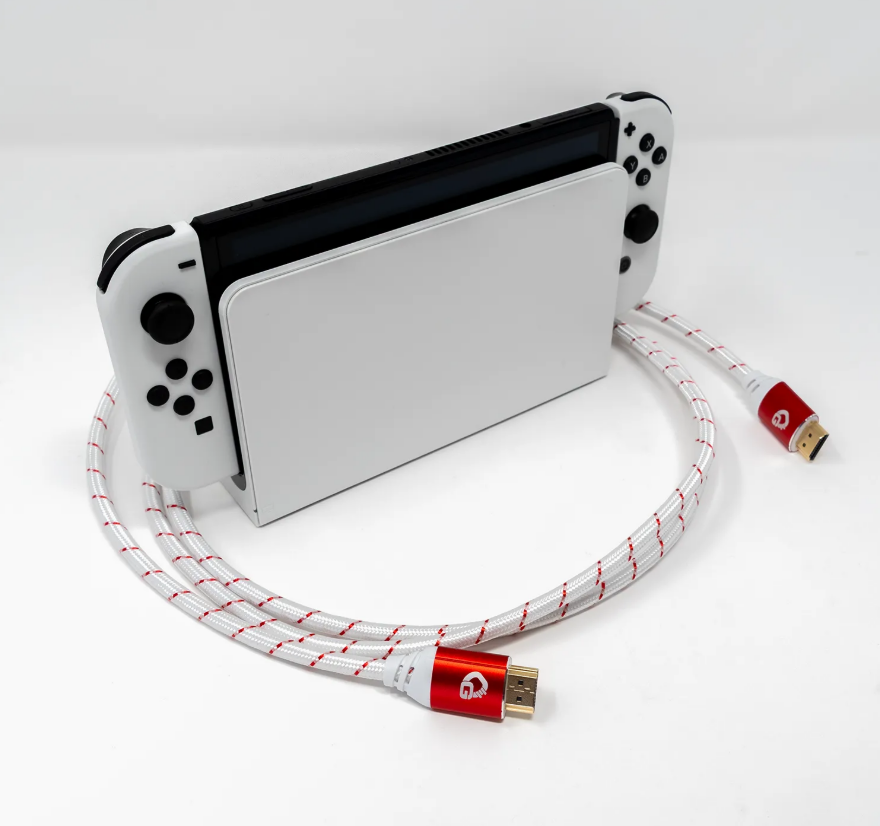 Oehlbach EXCELLENCE Gaming UHD Ultra High-Speed HDMI 2.1b cable 5,0m Red / White D1C42552