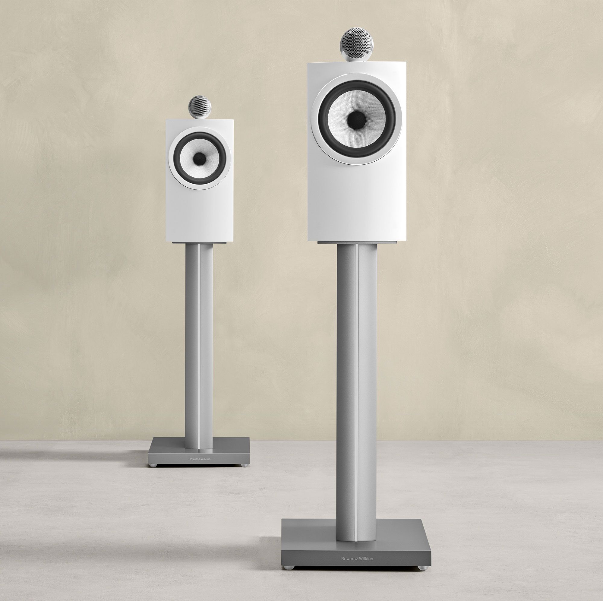 Bowers & Wilkins 705 S3 Satin White полочная АС