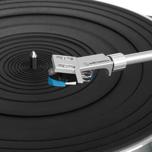 AUDIO-TECHNICA AT-LPW30BK Виниловый проигрыватель