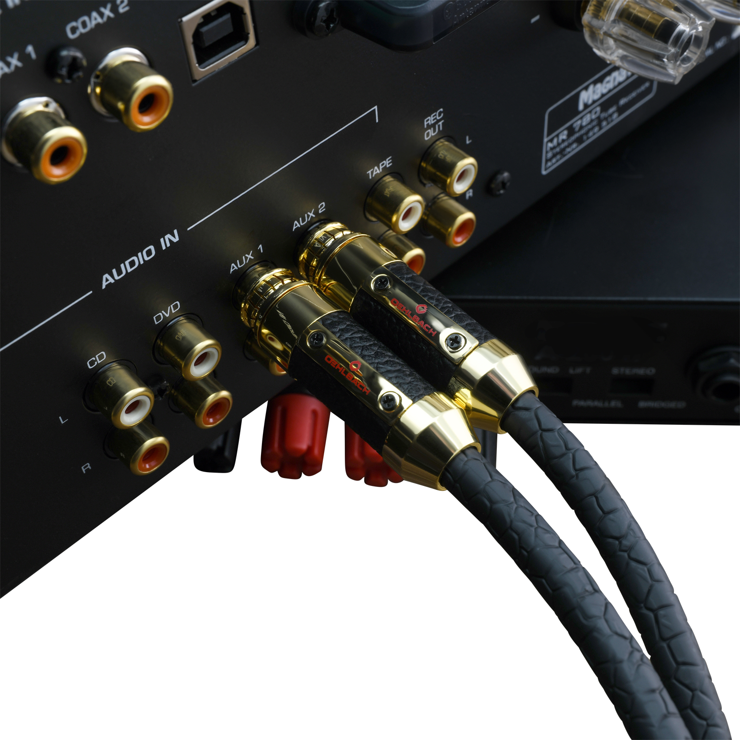 Oehlbach STATE OF THE ART XXL Black Connection Cable RCA, 2x2m gold Комплект аудиокабелей Brilliant NF с разъемом RCA D1C13836