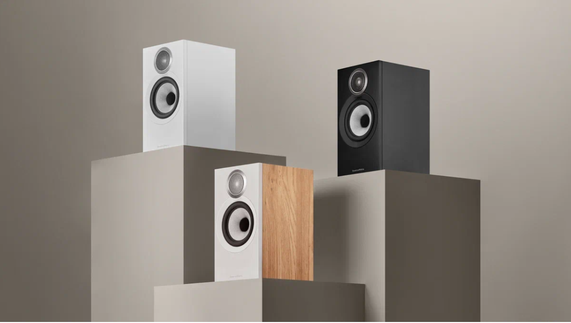 Bowers & Wilkins 606 S3 White Полочная акустика