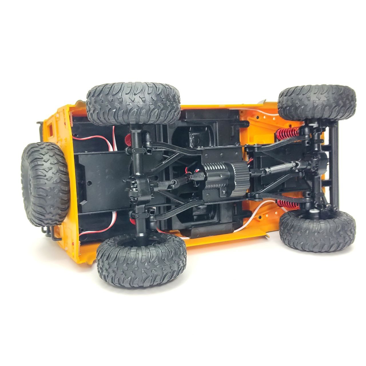 Радиоуправляемый внедорожник Land Rover Defender 4WD 1:12 - MN-98-YELLOW