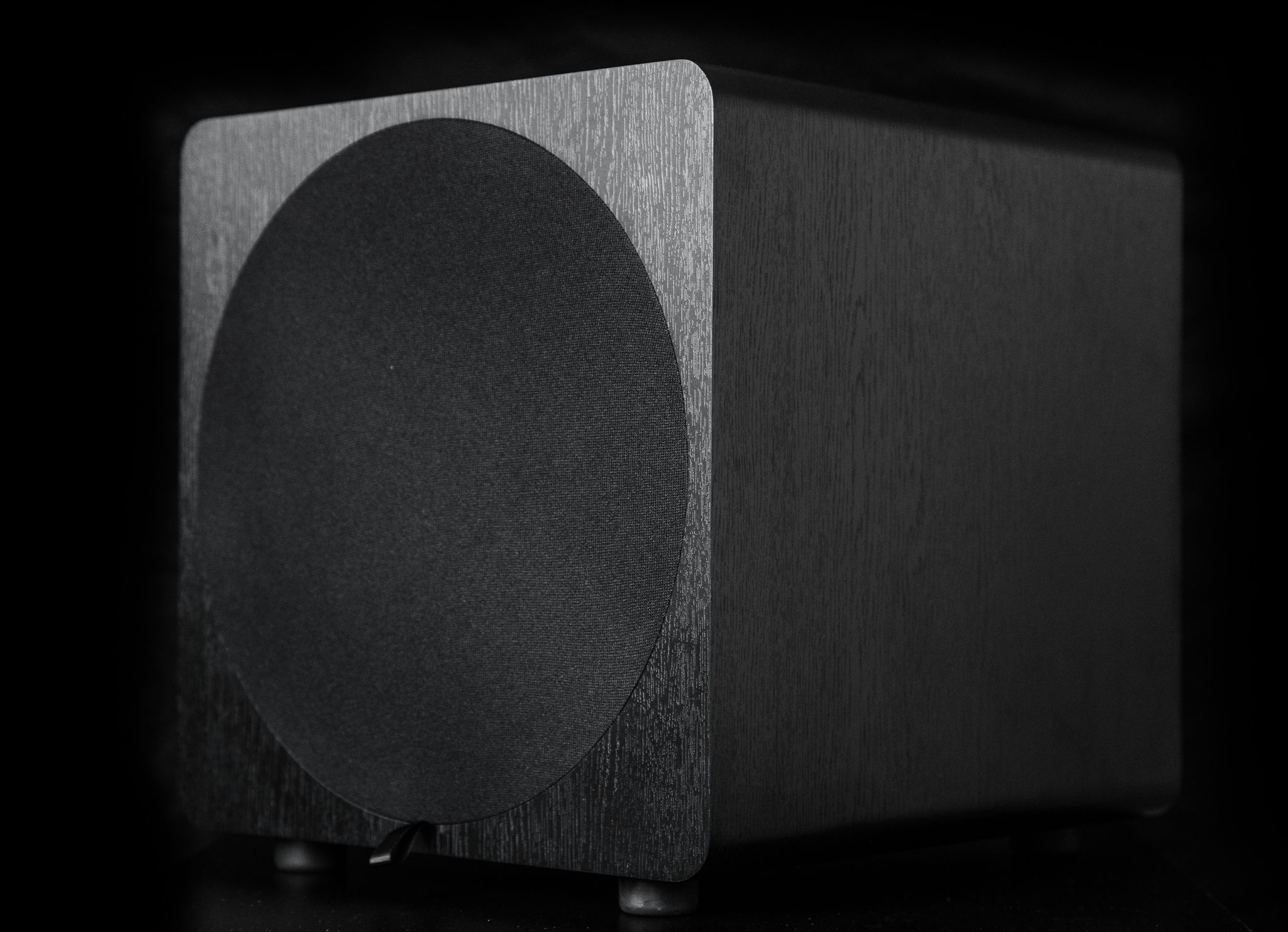 Velodyne DB-8 black активный сабвуфер