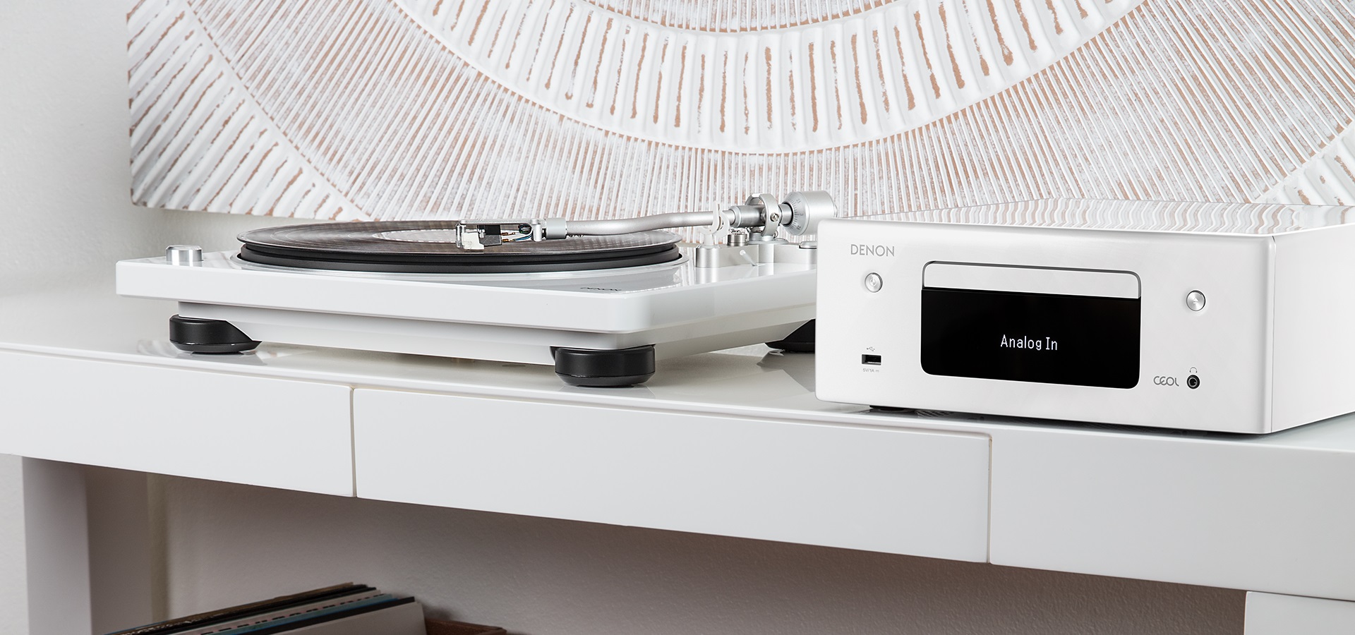 Проигрыватель виниловых пластинок Denon DP-400 White