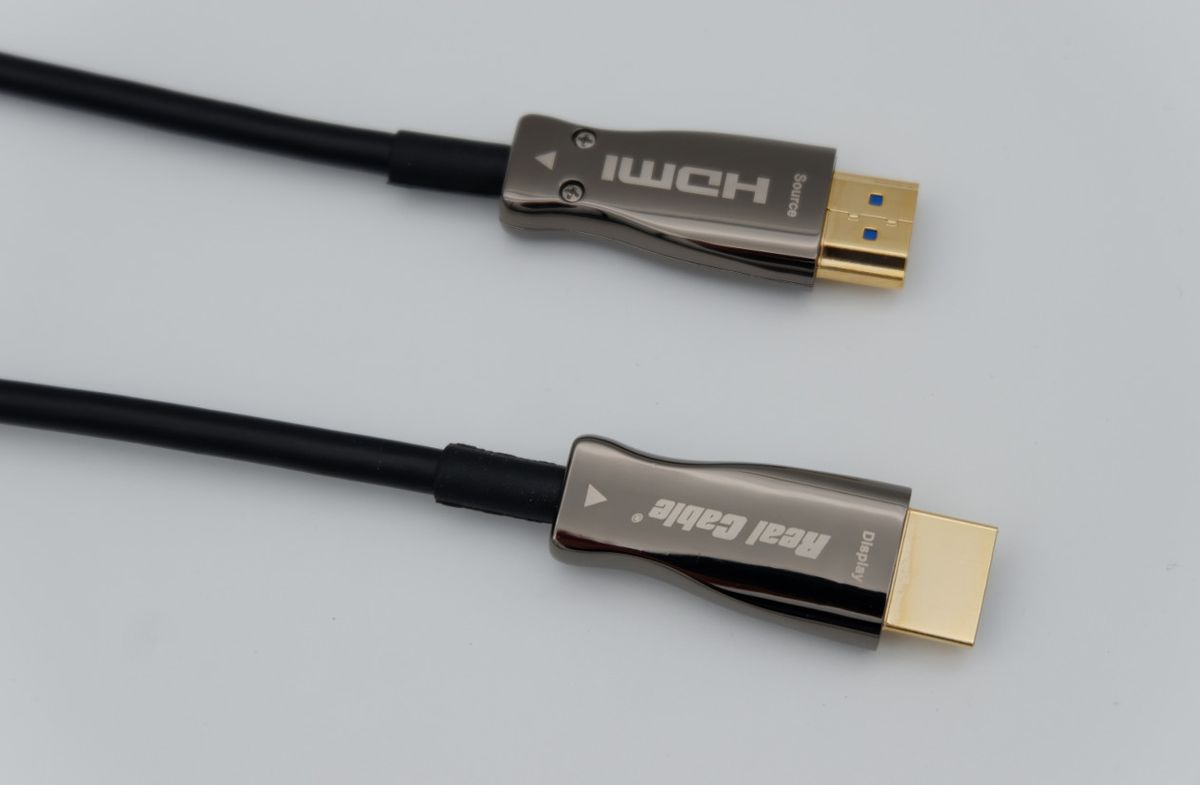 Real Cable HD-OPTIC/ 10m HDMI кабель