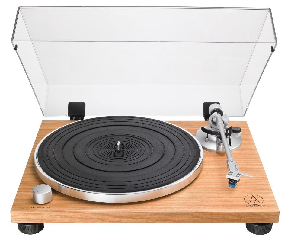 AUDIO-TECHNICA AT-LPW30TK Виниловый проигрыватель
