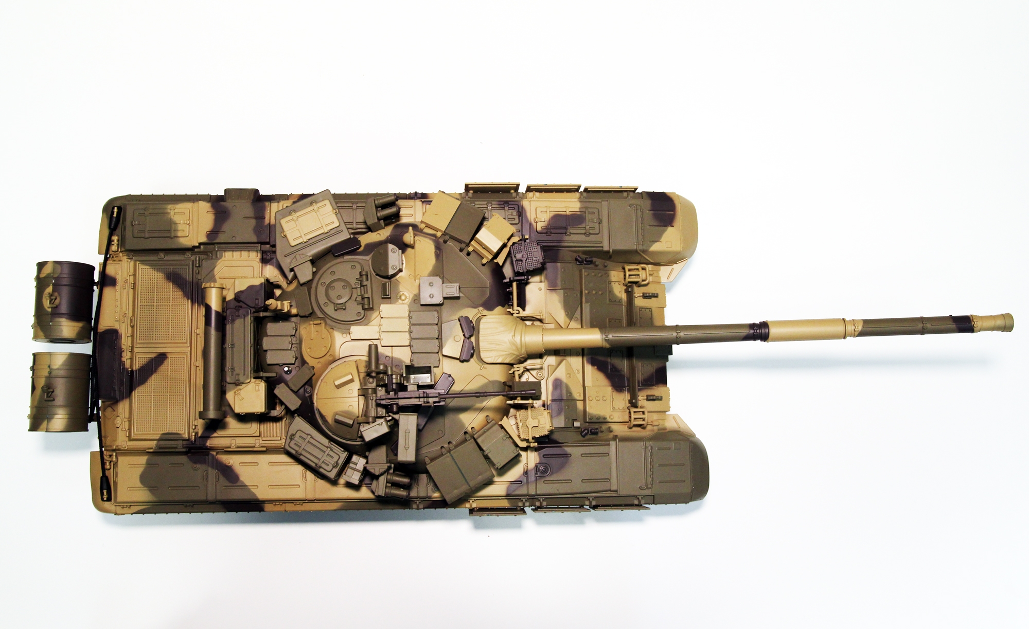 Радиоуправляемый танк Heng Long Т-90 Pro V7.0 масштаб 1:16 RTR 2.4G - 3938-1PRO V7.0