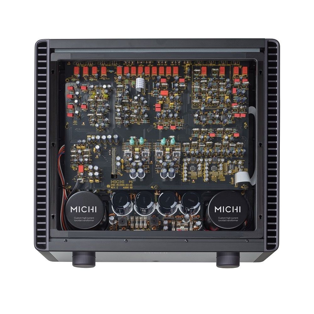 Michi P5 Series 2 Black предварительный усилитель