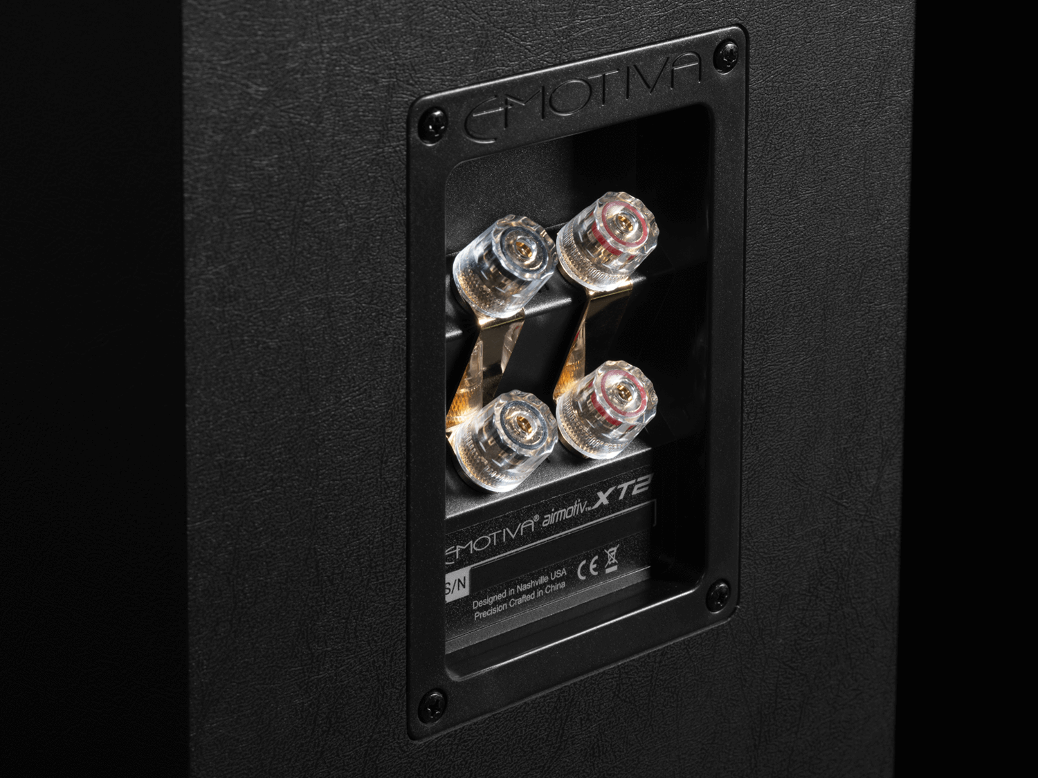 Emotiva Airmotiv XT2 - Напольная акустическая система