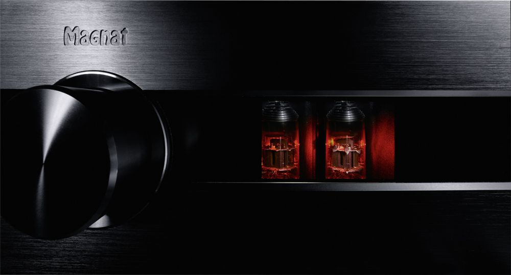 Magnat MA 900 Black