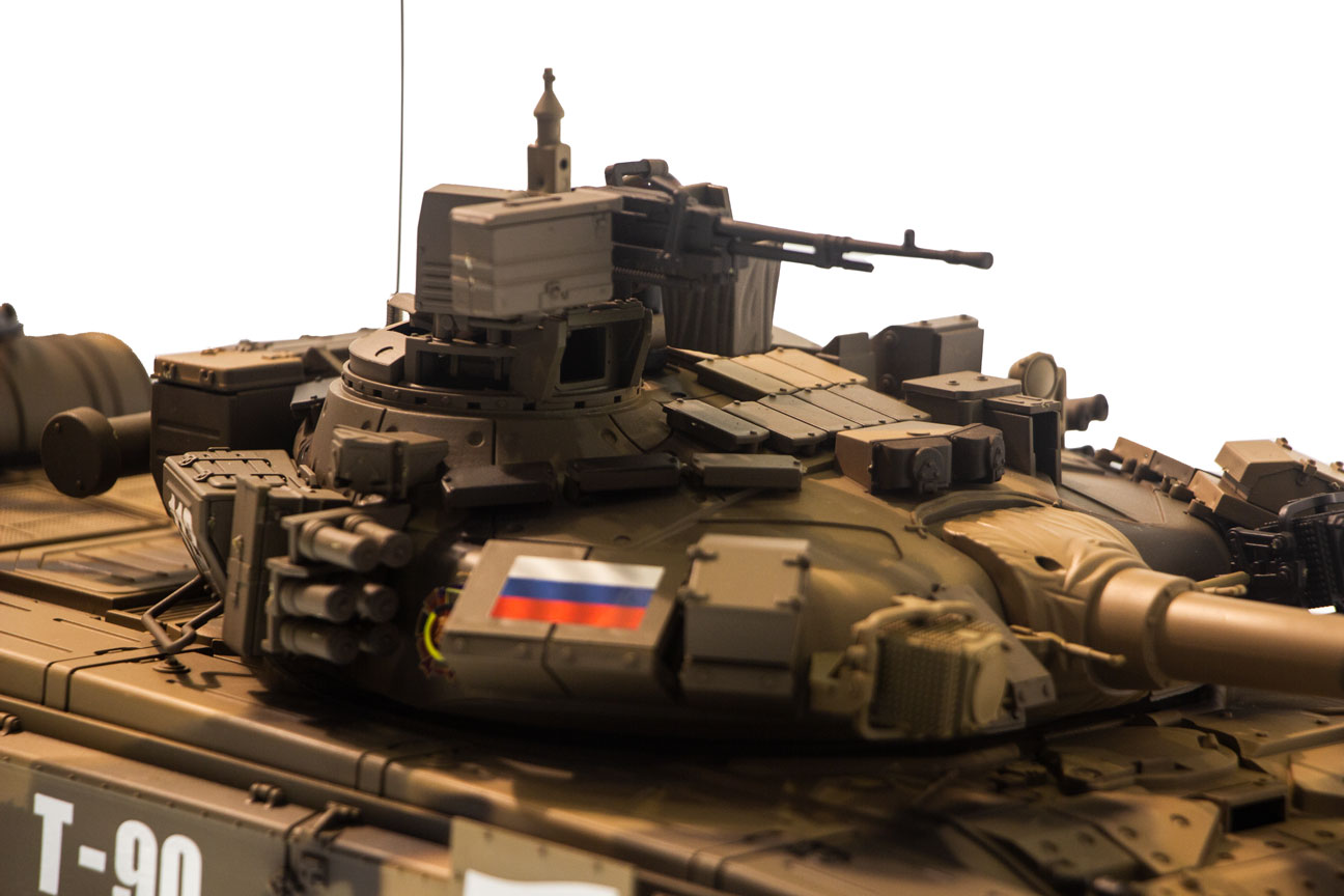 Радиоуправляемый танк Heng Long Т-90 S version V7.0 масштаб 1:16 RTR 2.4G - 3938-1Upg V7.0