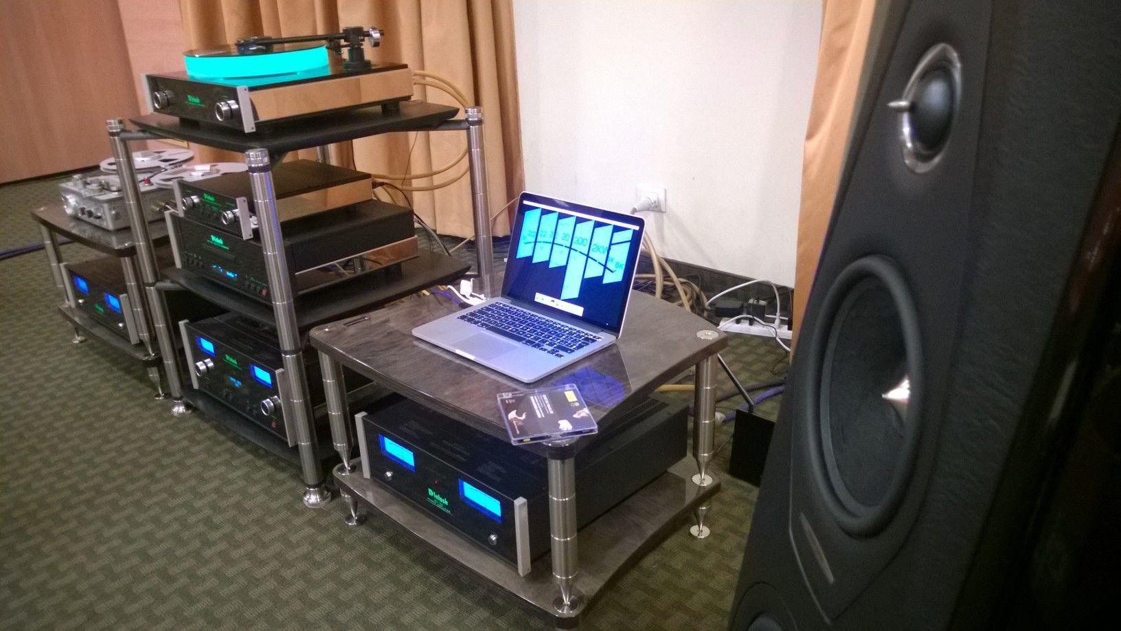 Bassocontinuo Accordeon XL4 2.0 Stealth h 130 mm стойка