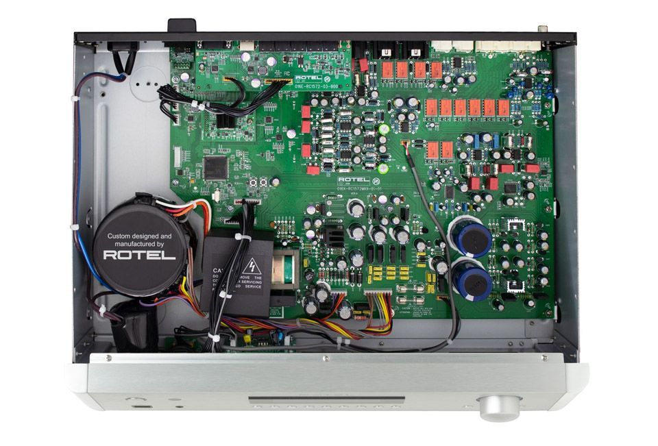 Rotel RC-1572 MKII black Предварительный усилитель